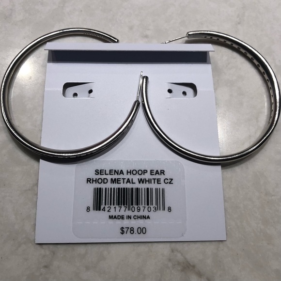 🎉HP🎉✨NWT Kendra Scott Silver Selena Hoop Earrings✨ - Picture 9 of 13